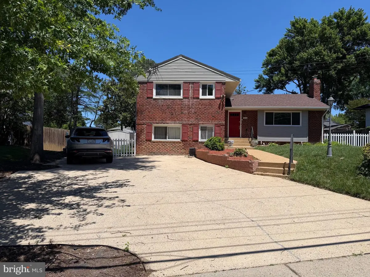 3808 Franconia Rd, Alexandria, VA 22310 - #1