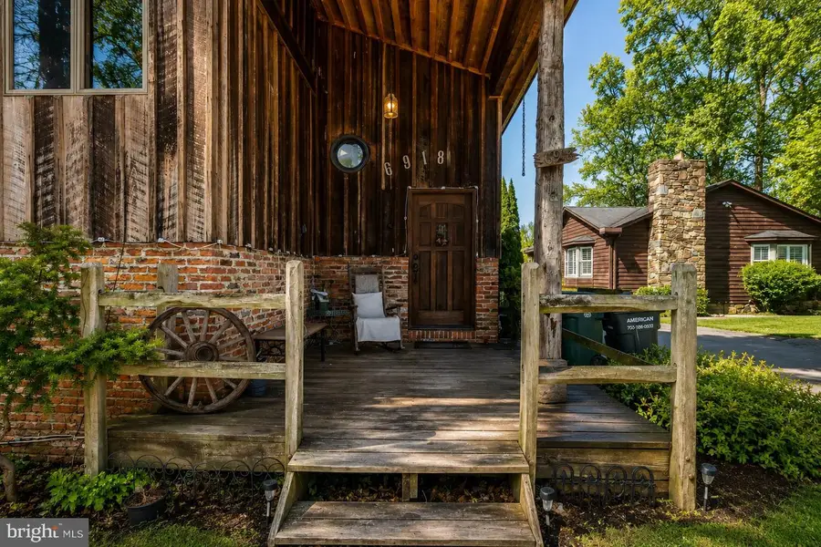 6918 Chelsea Rd, McLean, VA 22101 - #3