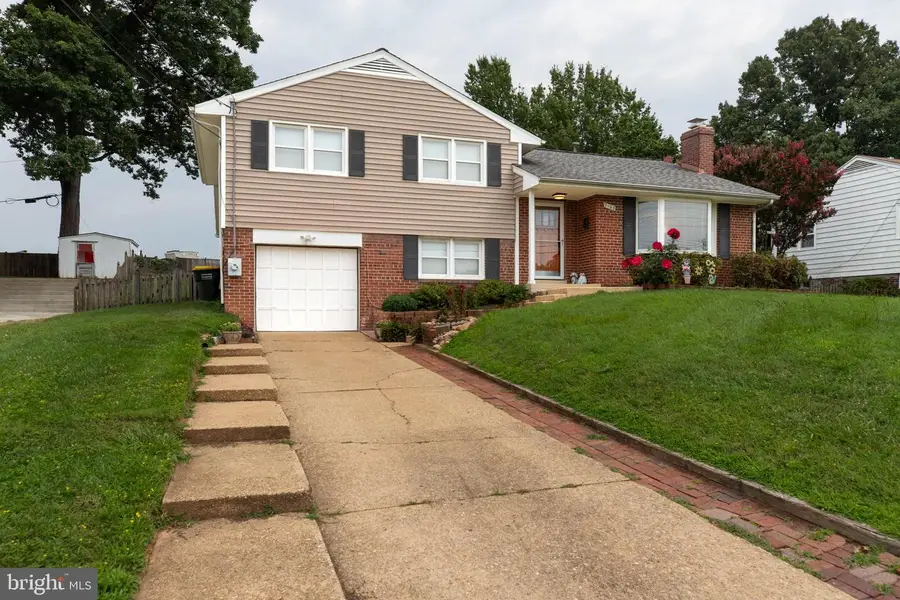 7108 Lanier St, Annandale, VA 22003 - #2