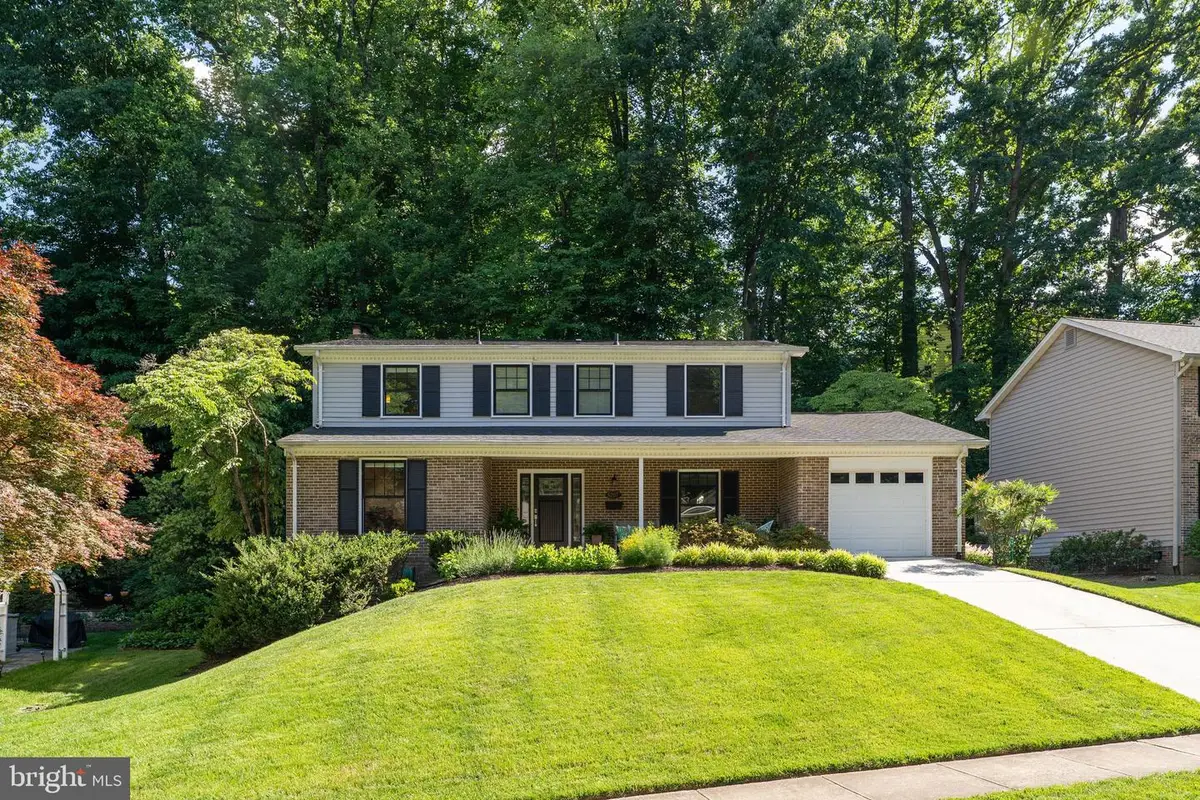 6207 Larstan Dr, Alexandria, VA 22312 - #1