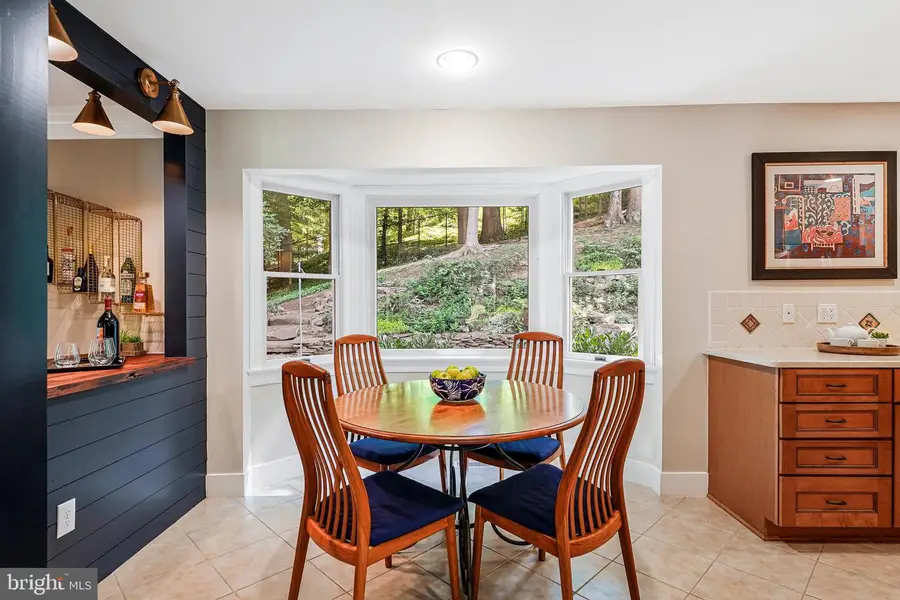 6207 Larstan Dr, Alexandria, VA 22312 - #3
