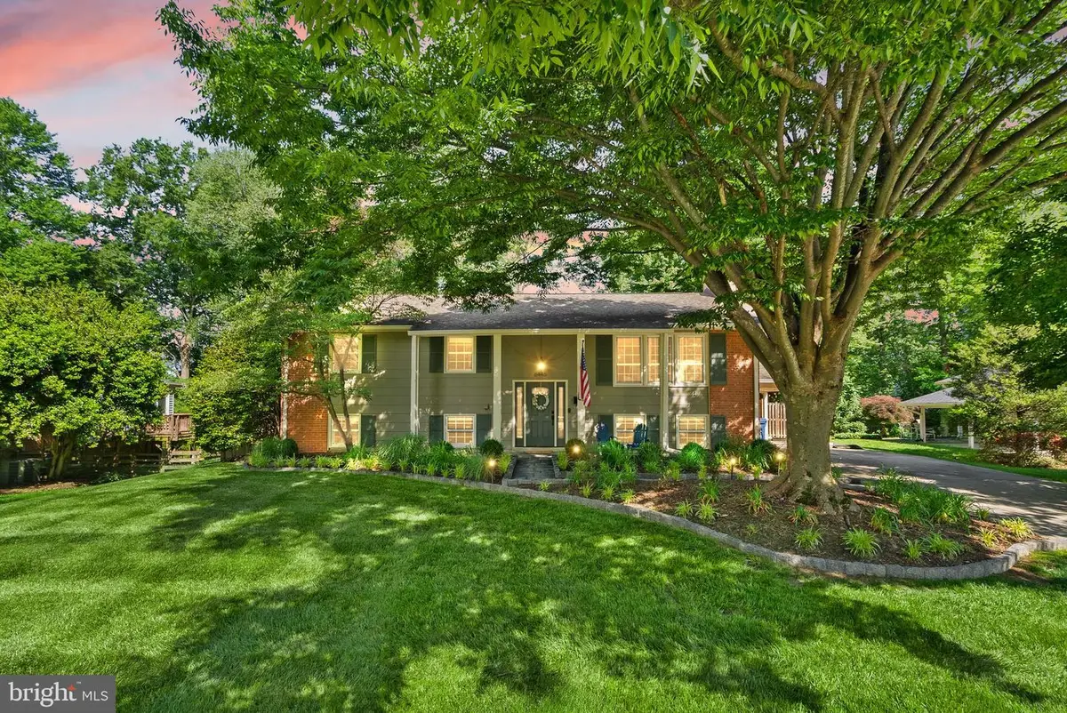 8446 Porter Ln, Alexandria, VA 22308 - #1