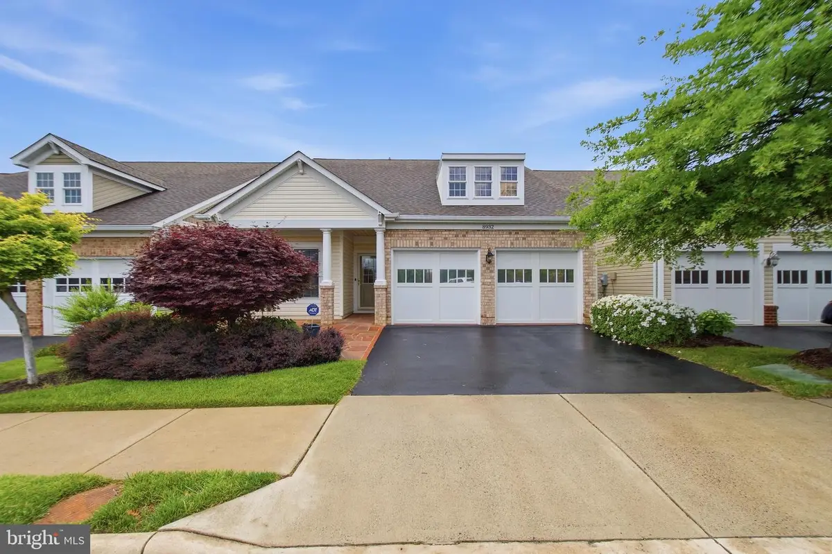 8932 Pink Carnation Ct, Lorton, VA 22079 - #1