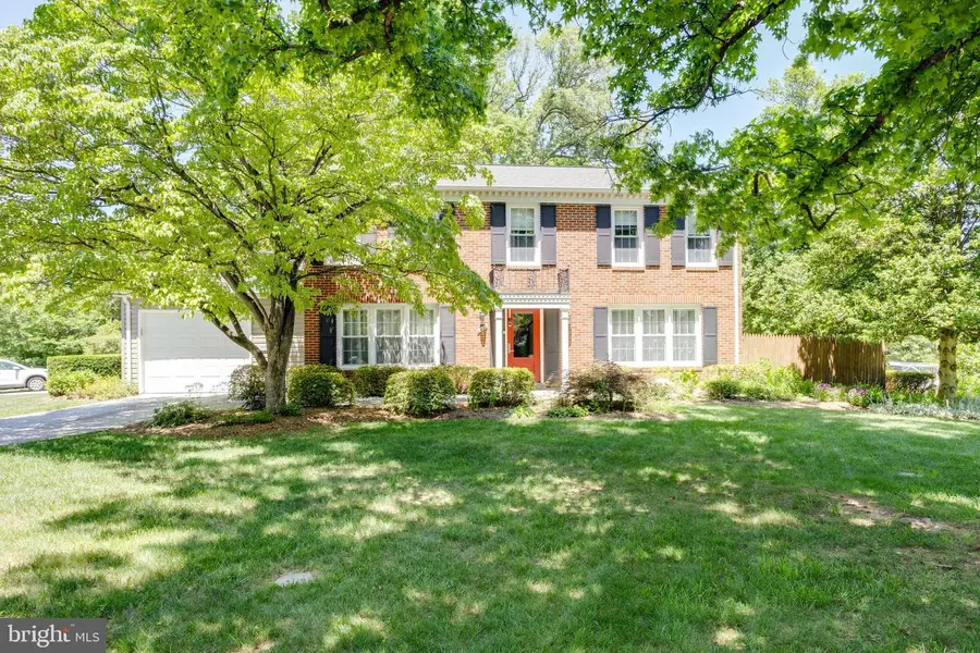 8402 Georgian Way, Annandale, VA 22003 - #2