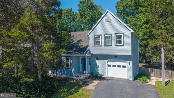 4350 Silas Hutchinson Dr, CHANTILLY, VA 20151