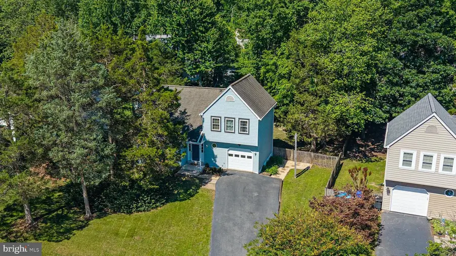 4350 Silas Hutchinson Dr, Chantilly, VA 20151 - #2