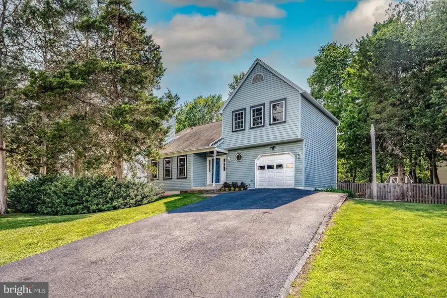 4350 Silas Hutchinson Dr, Chantilly, VA 20151 - #3