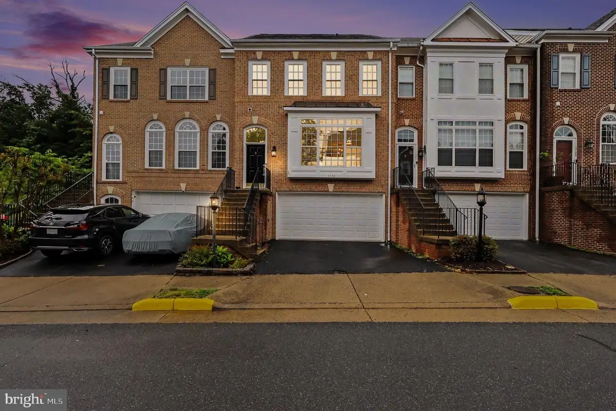 5728 Governors Pond Cir, Alexandria, VA 22310 - #1