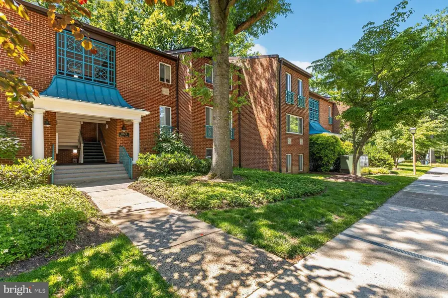11823 Breton Ct #1a, Reston, VA 20191 - #2