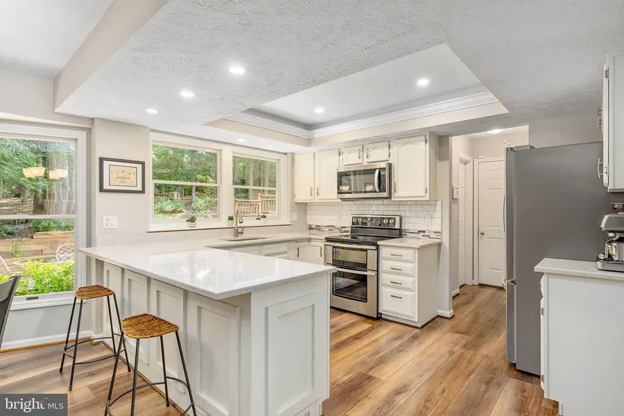 12035 Lake Newport Rd, Reston, VA 20194 - #3