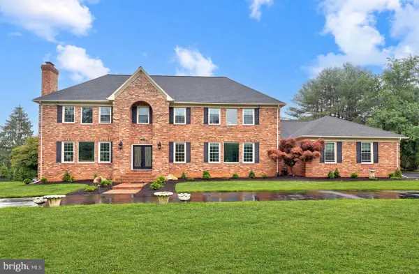 517 Seneca Rd, GREAT FALLS, VA 22066