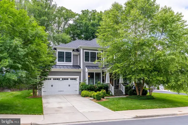 916 Desale St Sw, VIENNA, VA 22180
