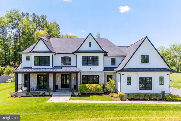 952 Walker Rd, GREAT FALLS, VA 22066