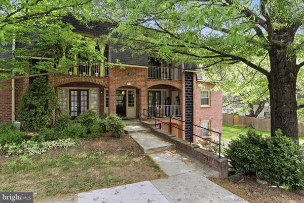 8110 Colony Point Rd #h, SPRINGFIELD, VA 22152