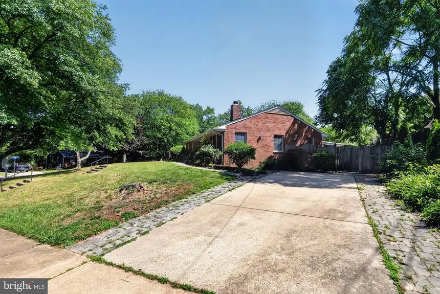 6101 Tonto Ct, Alexandria, VA 22312 - #2