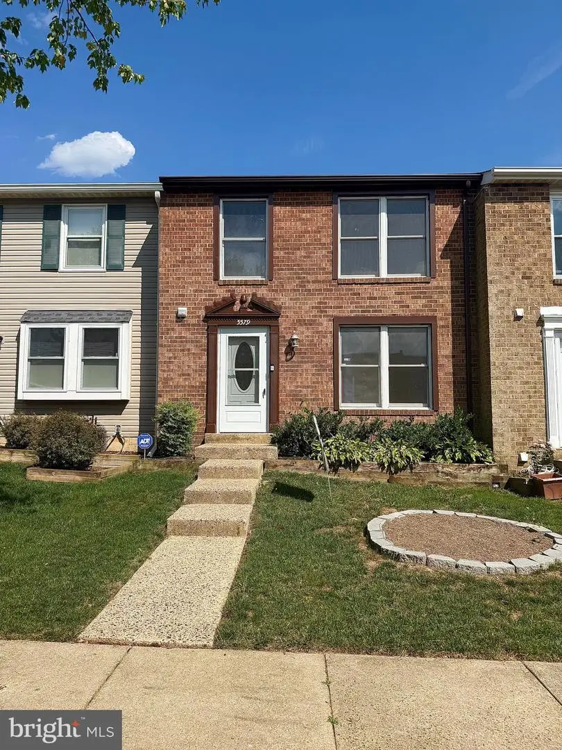 5579 Glasgow Woods Ct, Fairfax, VA 22032 - #1