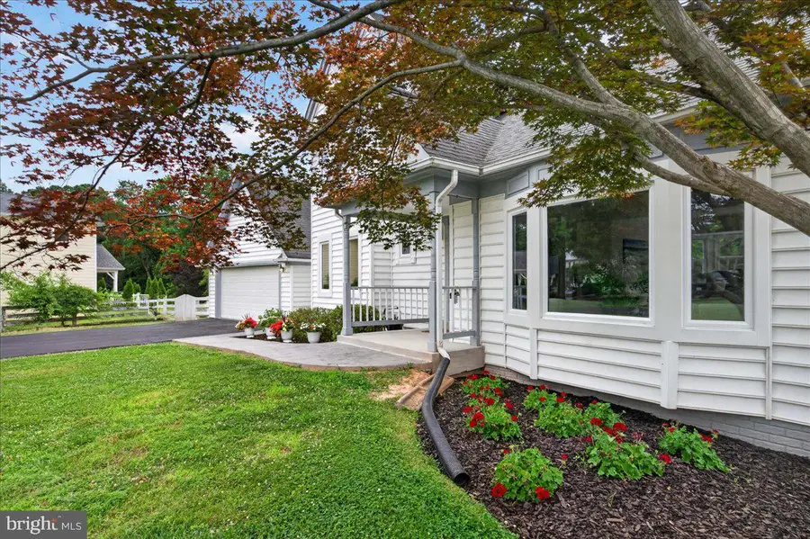 11057 Bishopsgate Ct, Reston, VA 20194 - #3