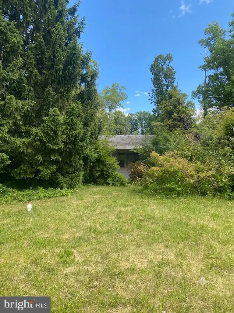 5509 Clifton Rd, Clifton, VA 20124 - #1