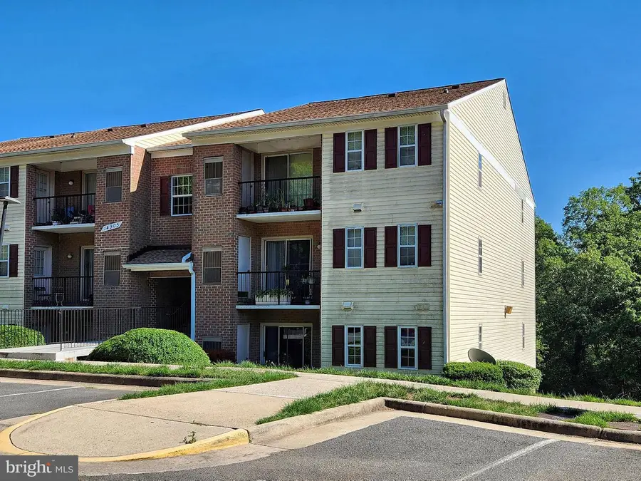 14905 Rydell Rd #103, Centreville, VA 20121 - #3