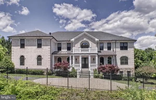 7112 Georgetown Pike, MCLEAN, VA 22101