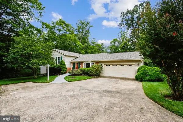 7871 Godolphin Dr, SPRINGFIELD, VA 22153