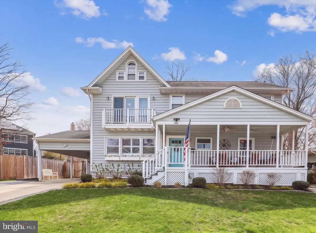 206 Oak St Sw, Vienna, VA 22180 - #1