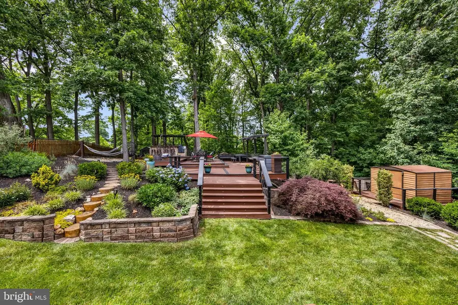 6456 Maplewood Dr, Falls Church, VA 22041 - #2