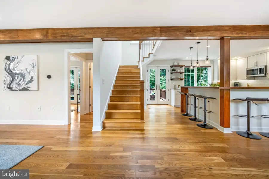 6456 Maplewood Dr, Falls Church, VA 22041 - #3