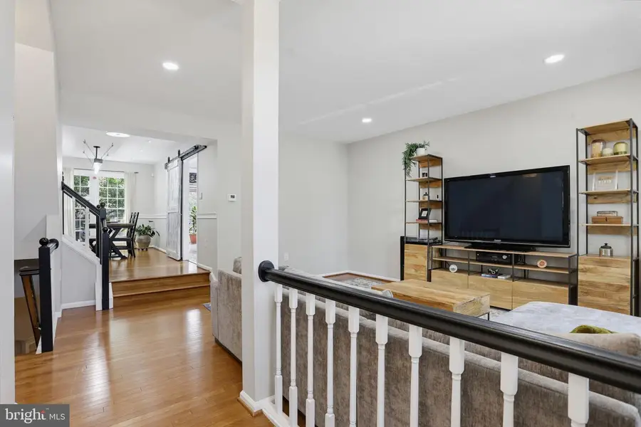 6152 Wellington Commons Dr, Alexandria, VA 22310 - #2