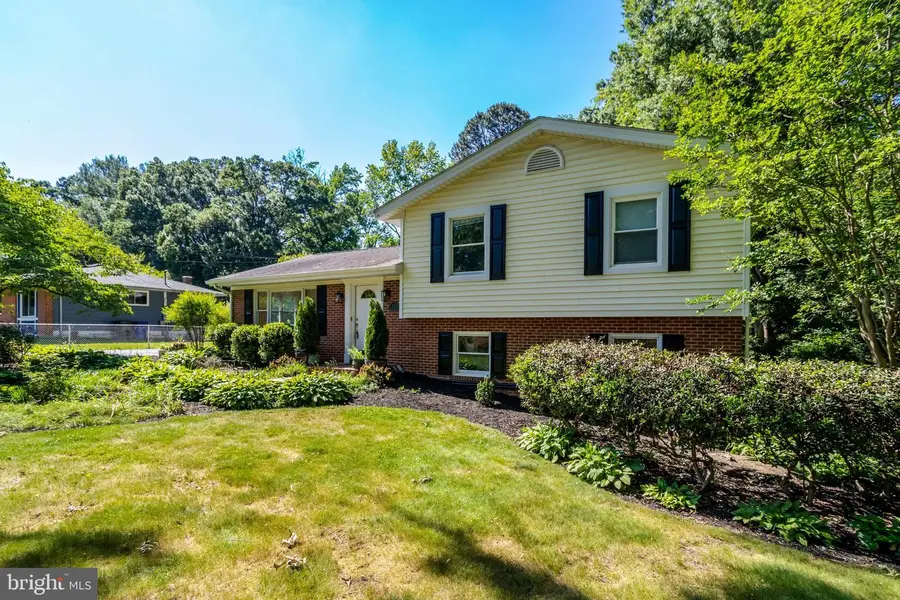 3236 Woodland Ln, Alexandria, VA 22309 - #2