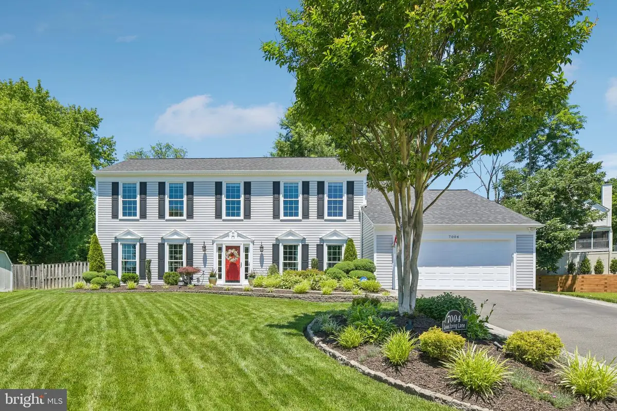 7004 Green Spring Ln, Alexandria, VA 22306 - #1