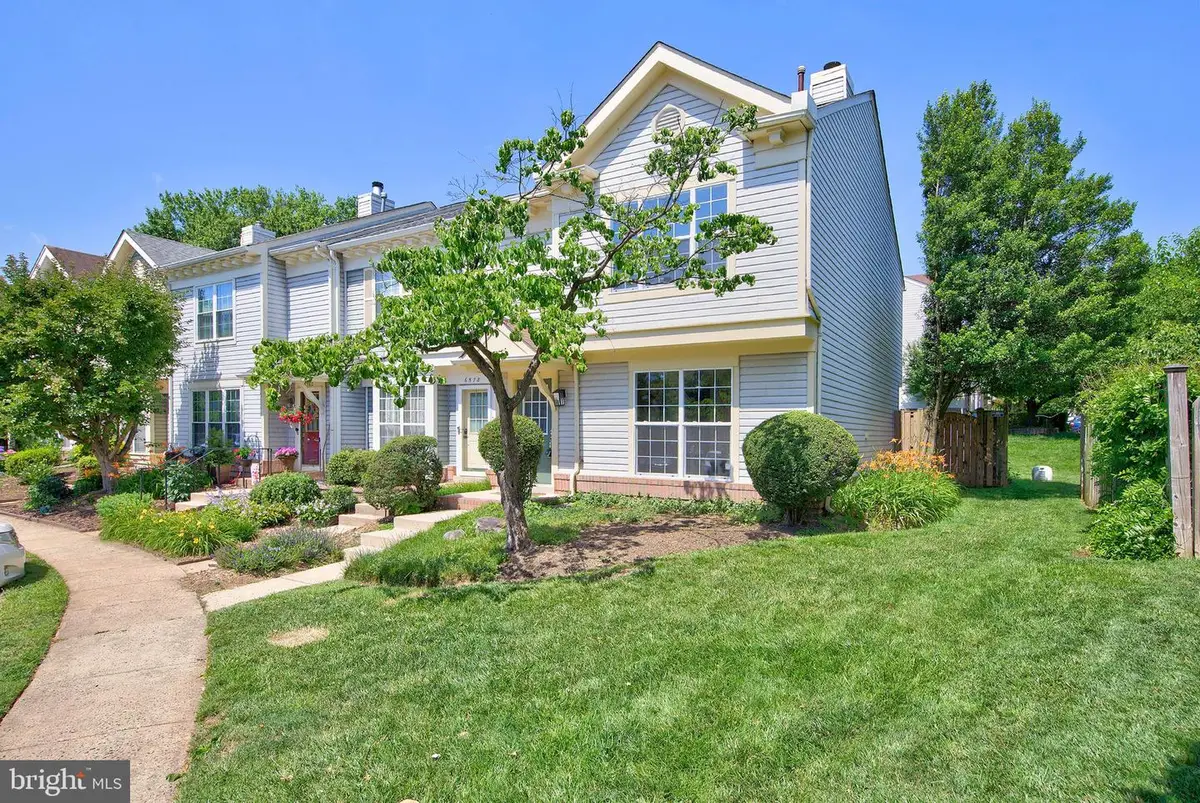 6576 Medinah Ln, Alexandria, VA 22312 - #1