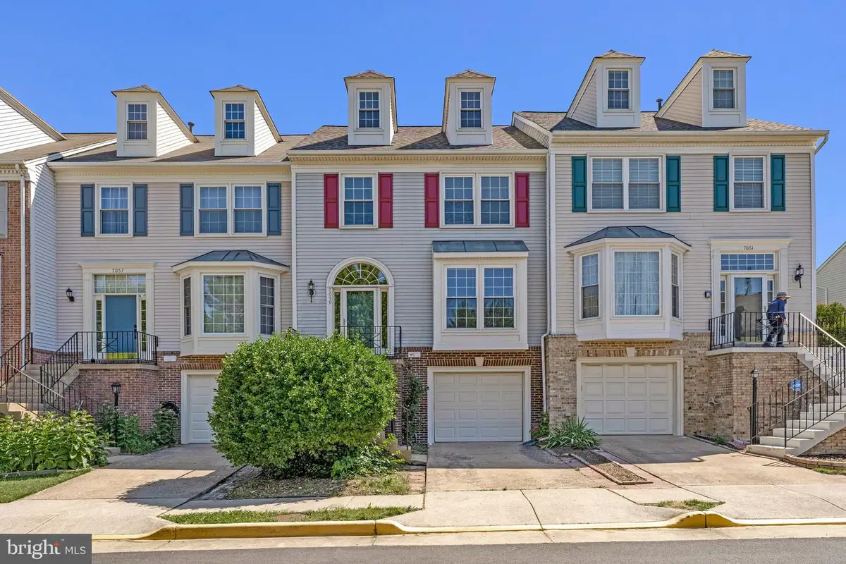 7059 Kings Manor Dr #7059, Alexandria, VA 22315 - #1