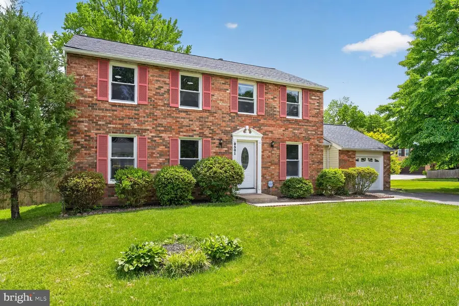 9501 Ironmaster Dr, Burke, VA 22015 - #3
