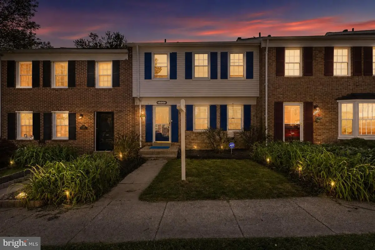 5537 Kendrick Ln, Burke, VA 22015 - #1
