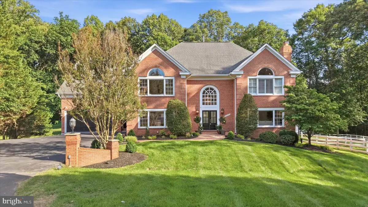 2716 Silkwood Ct, Oakton, VA 22124 - #1