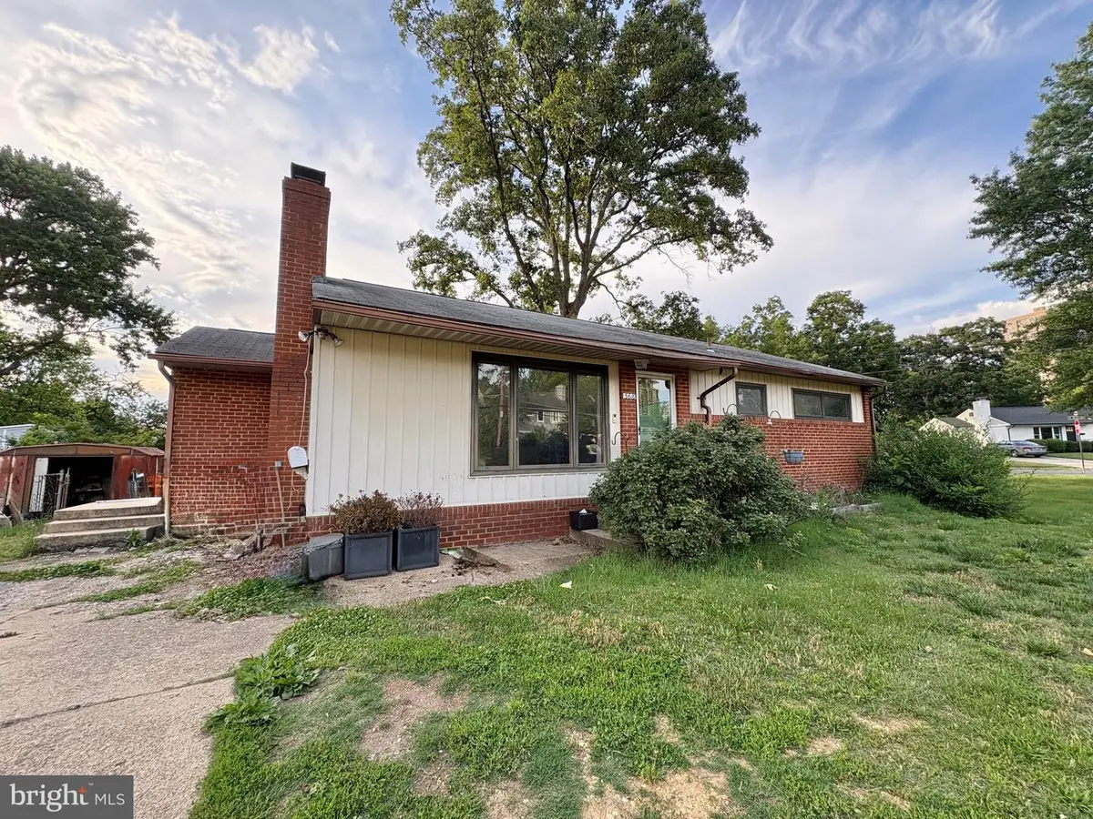 5610 Magnolia Ln, Alexandria, VA 22311 - #1