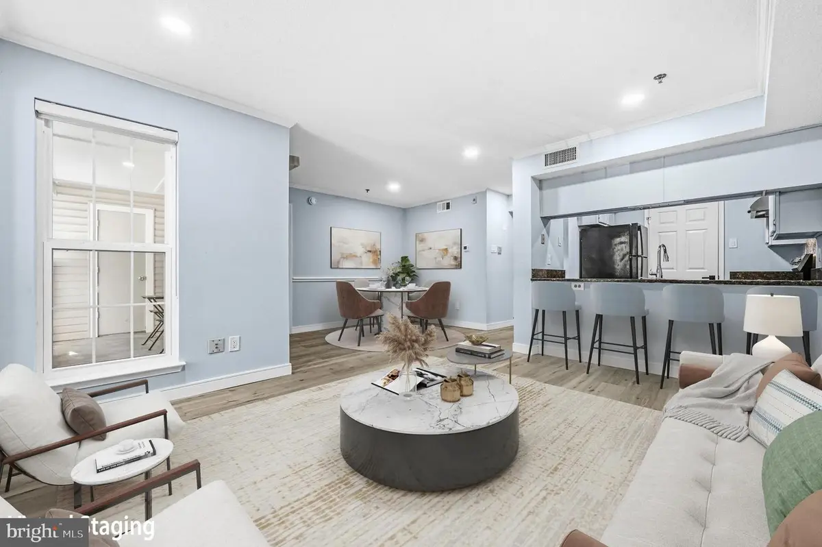 1524 Lincoln Way #107, McLean, VA 22102 - #1