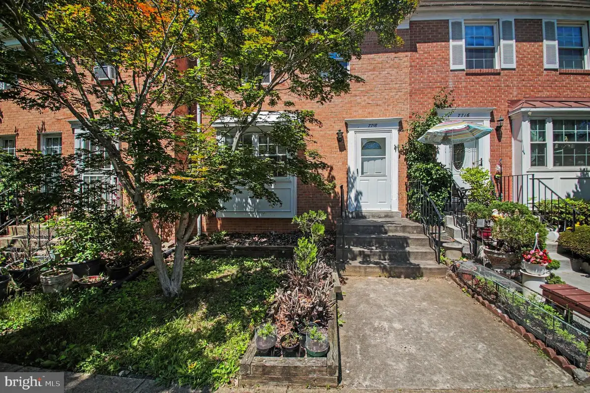 7718 Trevino Ln, Falls Church, VA 22043 - #1