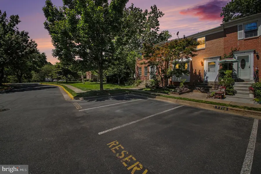 7718 Trevino Ln, Falls Church, VA 22043 - #2