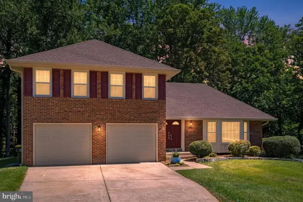 4611 Tapestry Dr, FAIRFAX, VA 22032
