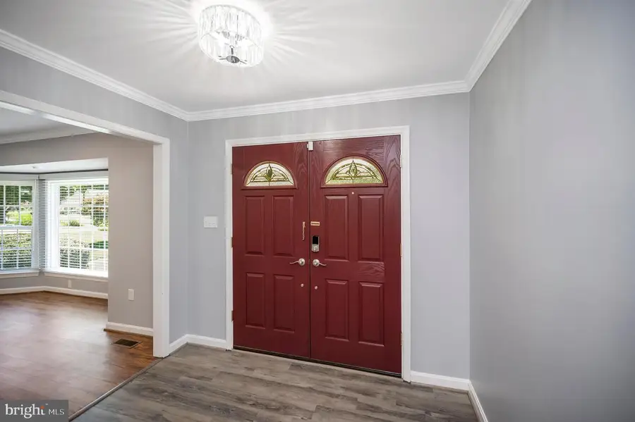 4611 Tapestry Dr, Fairfax, VA 22032 - #2
