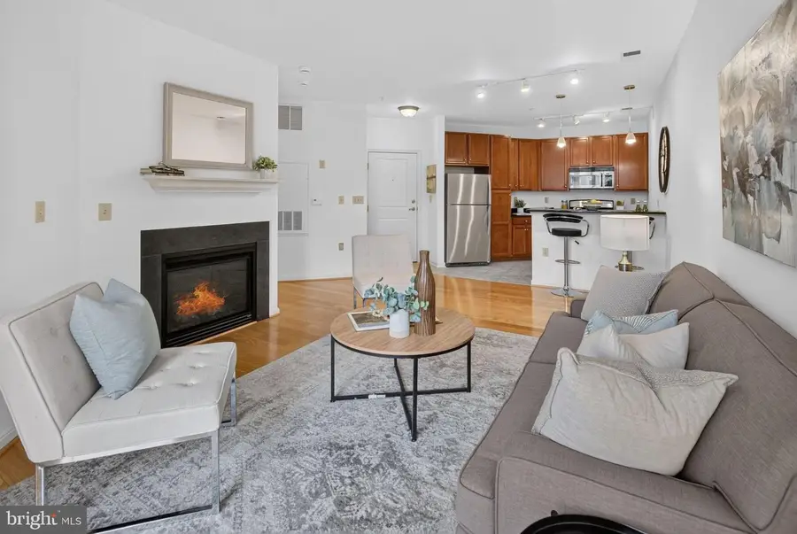 2655 Prosperity Ave #310, Fairfax, VA 22031 - #2