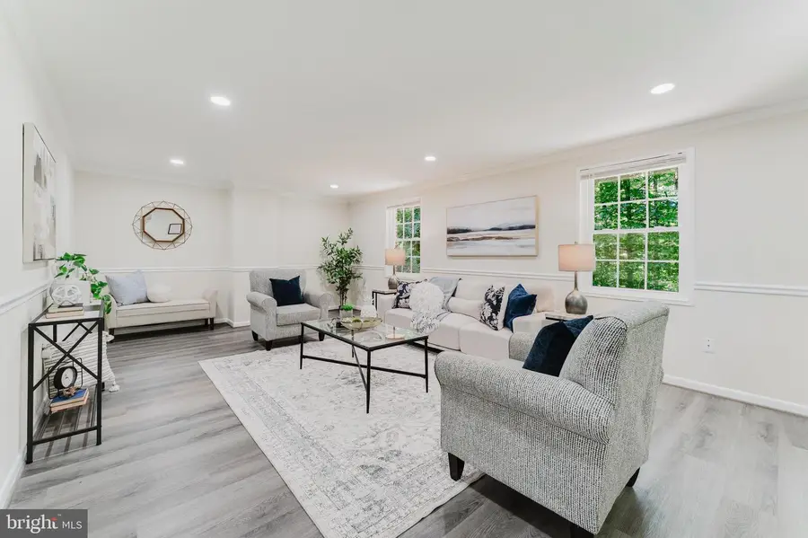 6010 Heathwick Ct, Burke, VA 22015 - #3