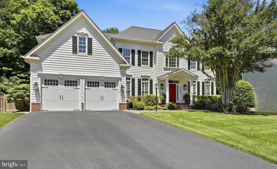 7822 Gambrill Woods Way, Springfield, VA 22153 - #3