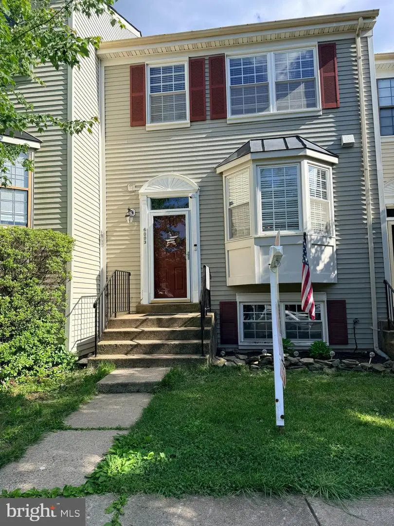6003 Little Brook Ct, Clifton, VA 20124 - #1