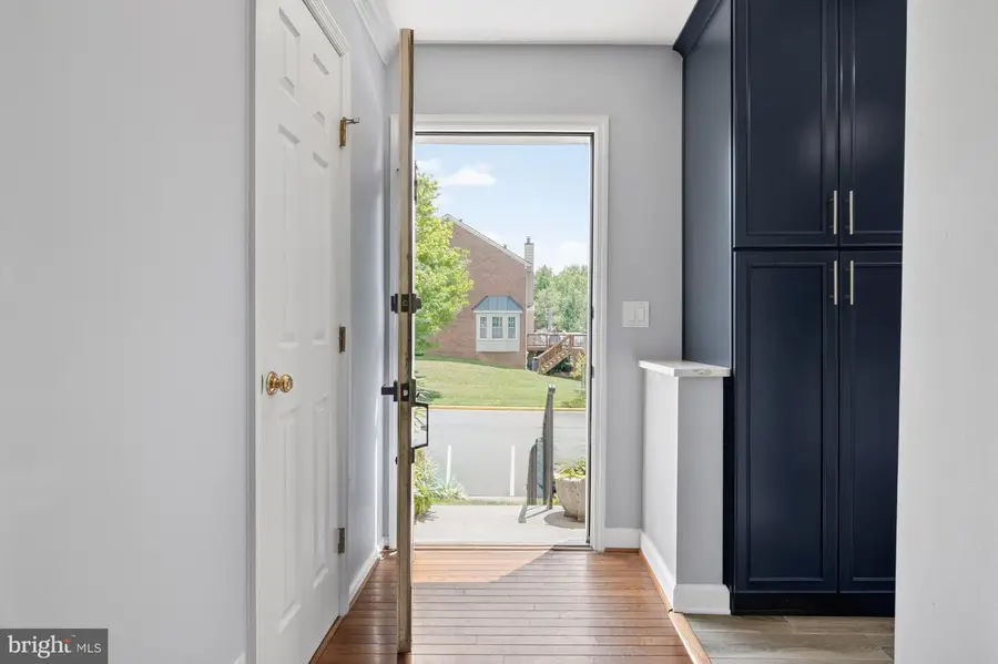 6074 Kestner Cir, Alexandria, VA 22315 - #3