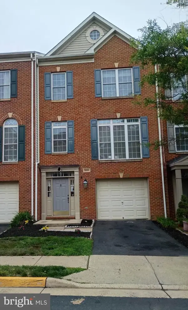 13554 Lavender Mist Ln, CENTREVILLE, VA 20120