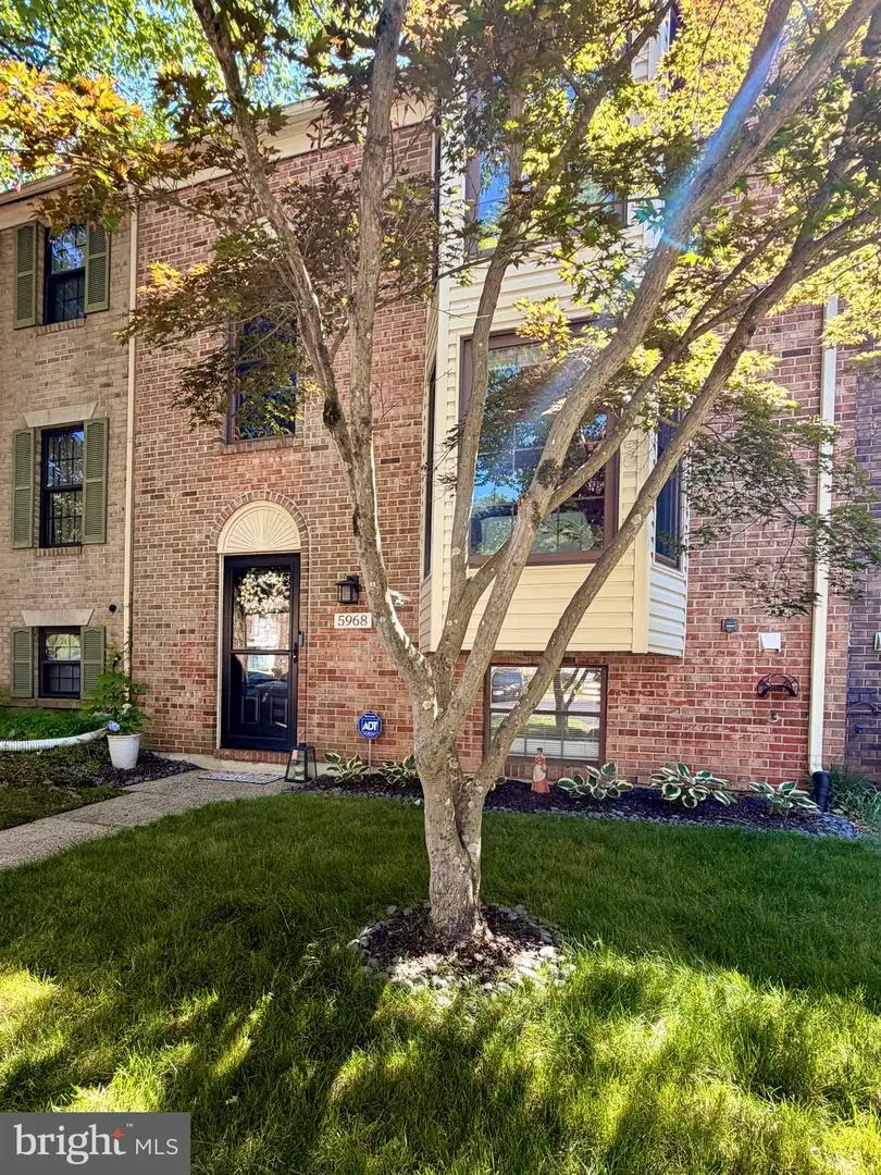 5968 Clerkenwell Ct, Burke, VA 22015 - #1