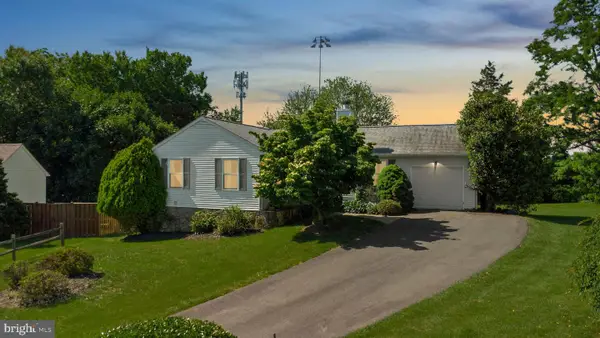 12241 Parkstream Ter, HERNDON, VA 20170